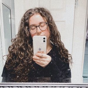 Meet your Posher, Jenna